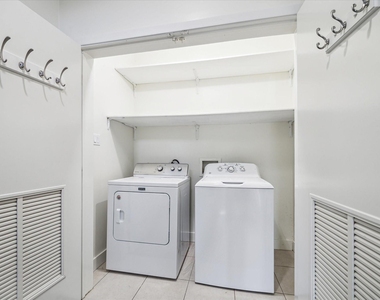 1316 Welch Street - Photo Thumbnail 19
