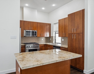 1316 Welch Street - Photo Thumbnail 6