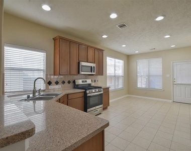 17210 Mitchell Pass Lane - Photo Thumbnail 5