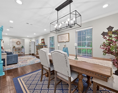 746 Stone Mountain Drive - Photo Thumbnail 22