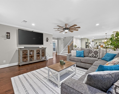 746 Stone Mountain Drive - Photo Thumbnail 13