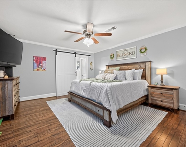 746 Stone Mountain Drive - Photo Thumbnail 33