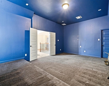 3020 Rocky Canyon Drive - Photo Thumbnail 37