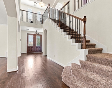 3020 Rocky Canyon Drive - Photo Thumbnail 3