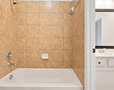 3020 Rocky Canyon Drive - Photo Thumbnail 22