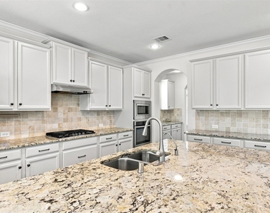 3020 Rocky Canyon Drive - Photo Thumbnail 12