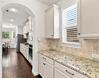 3020 Rocky Canyon Drive - Photo Thumbnail 11