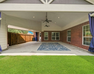 2875 Wimbledon Lane - Photo Thumbnail 20
