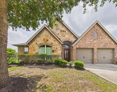 2807 Naples Park Lane - Photo Thumbnail 3