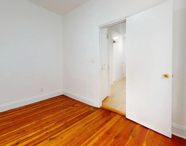 1427 York Avenue - Photo Thumbnail 2