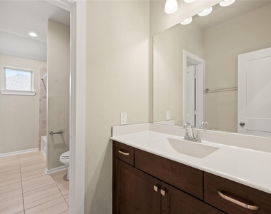 21535 Reserve Hill Lane - Photo Thumbnail 24