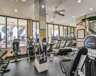 1401 E Beach Drive - Photo Thumbnail 1