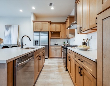 6514 Old Olive Tree Drive - Photo Thumbnail 17
