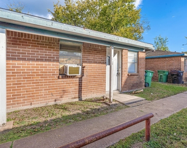 4718 Carmen Street - Photo Thumbnail 1