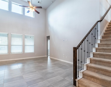 11835 Apple Harvest Lane - Photo Thumbnail 6