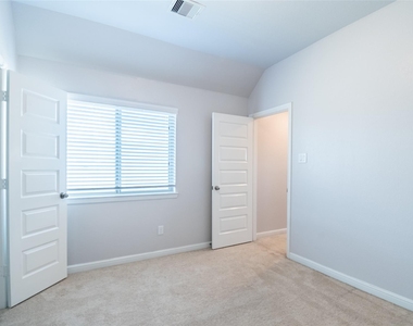 11835 Apple Harvest Lane - Photo Thumbnail 29