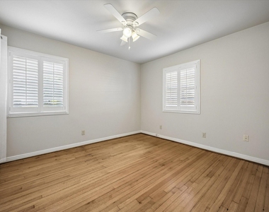 5305 Judalon Lane - Photo Thumbnail 8