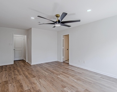 3406 Forest Village Drive - Photo Thumbnail 27