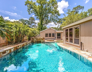 3406 Forest Village Drive - Photo Thumbnail 40
