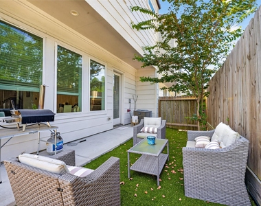 5737 White Magnolia Street - Photo Thumbnail 31