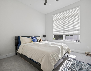 5737 White Magnolia Street - Photo Thumbnail 18