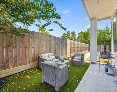 5737 White Magnolia Street - Photo Thumbnail 33