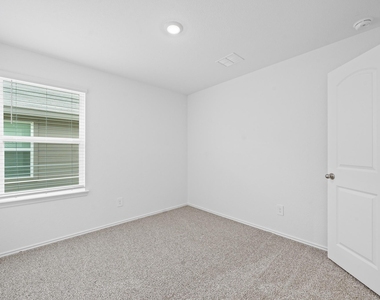 16830 Paintbrush Hollow Lane - Photo Thumbnail 18