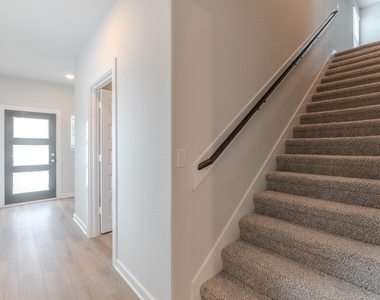 8555 Blueberry Ash Street - Photo Thumbnail 20