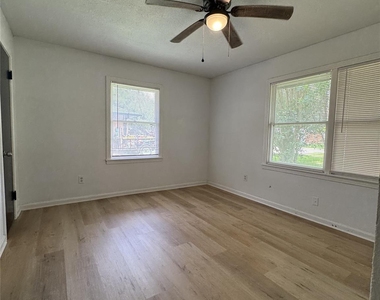 612 Sunset Lane - Photo Thumbnail 16