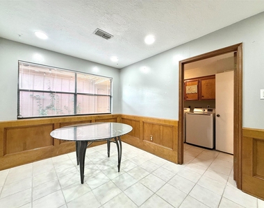 9002 Sabastian Drive - Photo Thumbnail 10