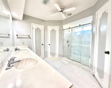 9002 Sabastian Drive - Photo Thumbnail 23