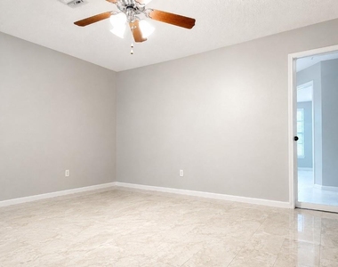 9002 Sabastian Drive - Photo Thumbnail 22
