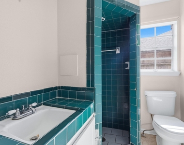 6926 Finch Street - Photo Thumbnail 10