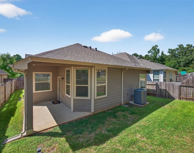 146 Kinnerly Peak Place - Photo Thumbnail 44