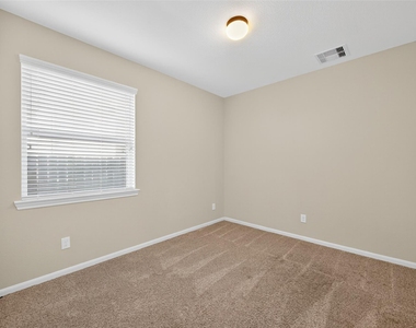 146 Kinnerly Peak Place - Photo Thumbnail 26