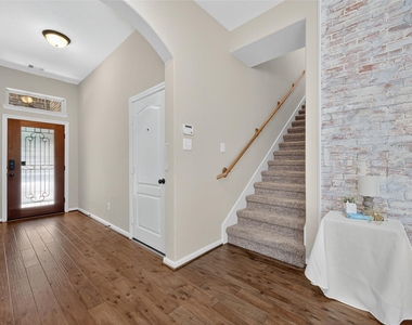146 Kinnerly Peak Place - Photo Thumbnail 10