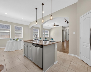 146 Kinnerly Peak Place - Photo Thumbnail 28