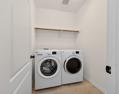 146 Kinnerly Peak Place - Photo Thumbnail 41