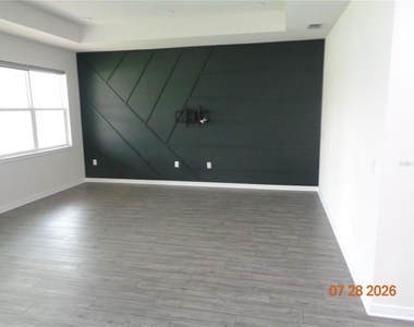 2023 Canopy Terrace Boulevard - Photo Thumbnail 17