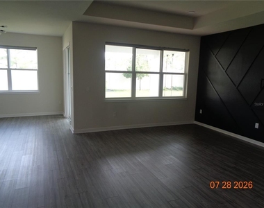 2023 Canopy Terrace Boulevard - Photo Thumbnail 18