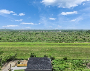 9707 Cargill Street - Photo Thumbnail 6
