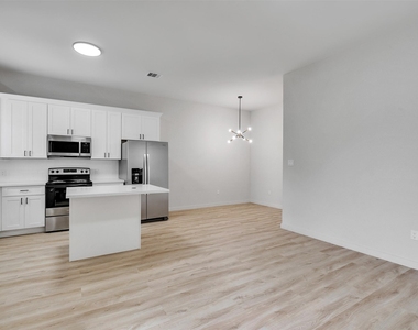 9707 Cargill Street - Photo Thumbnail 7