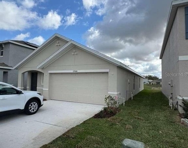 37066 Kings Crown Drive - Photo Thumbnail 1