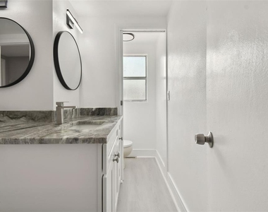 4411 3rd Avenue E - Photo Thumbnail 22