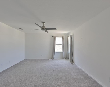 3044 Abrams Trail - Photo Thumbnail 11