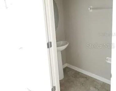7027 Towne Lake Road - Photo Thumbnail 11