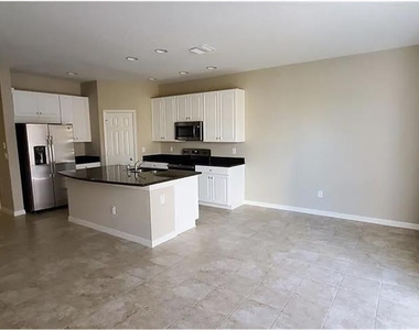 7027 Towne Lake Road - Photo Thumbnail 3