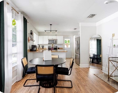 405 E Adalee Street - Photo Thumbnail 13