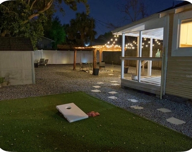 405 E Adalee Street - Photo Thumbnail 29