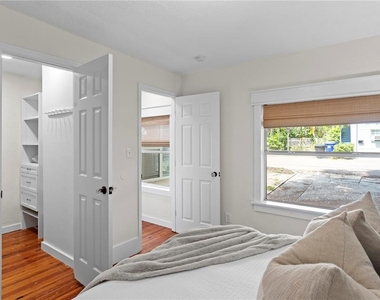 1175 Highland Court N - Photo Thumbnail 16